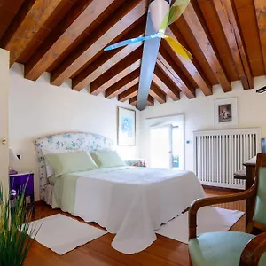 Mini Deluxe Isola Di Mezzo Apartment Treviso